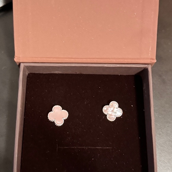 Mother Pearl 925 silver sterling earring studs - Picture 4 of 5